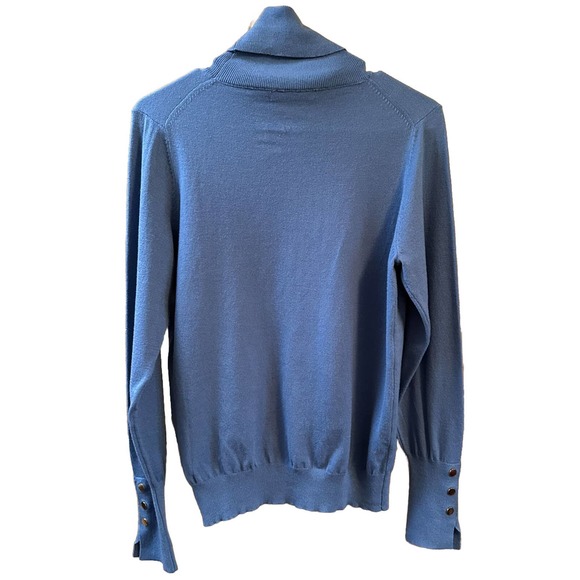 V267 NWOT, Arianna By Howards Women’s BLUE Turtleneck Gold Snaps Sweater Sz LG - Picture 2 of 11